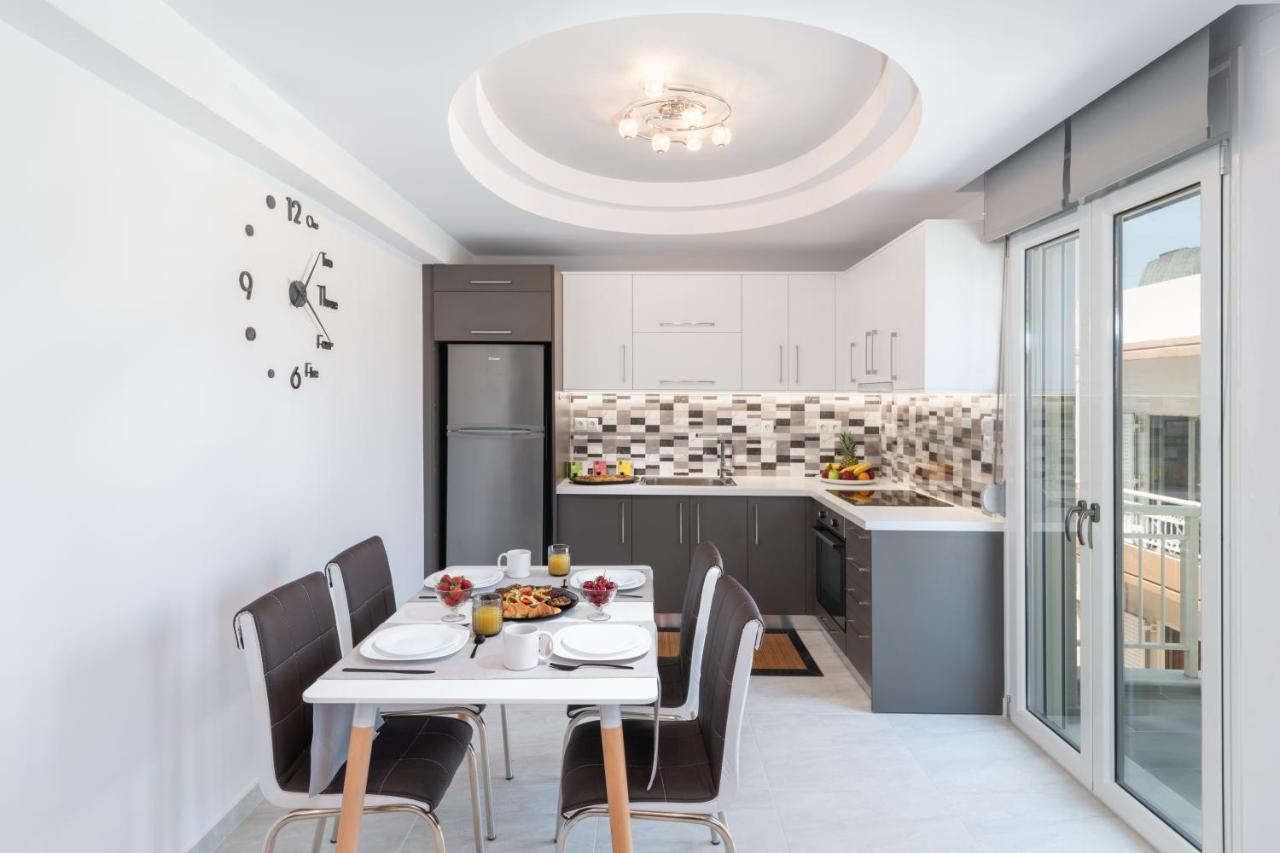 Elisavet Apartment Candia Esterno foto